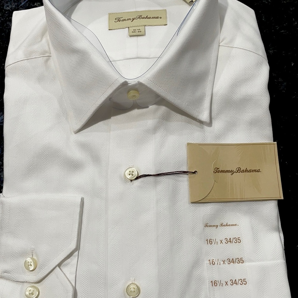 Men’s dress shirt from Tommy Bahama